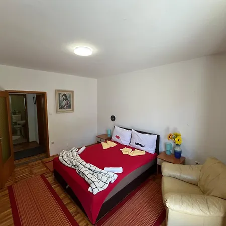 Apartament Ramiza *